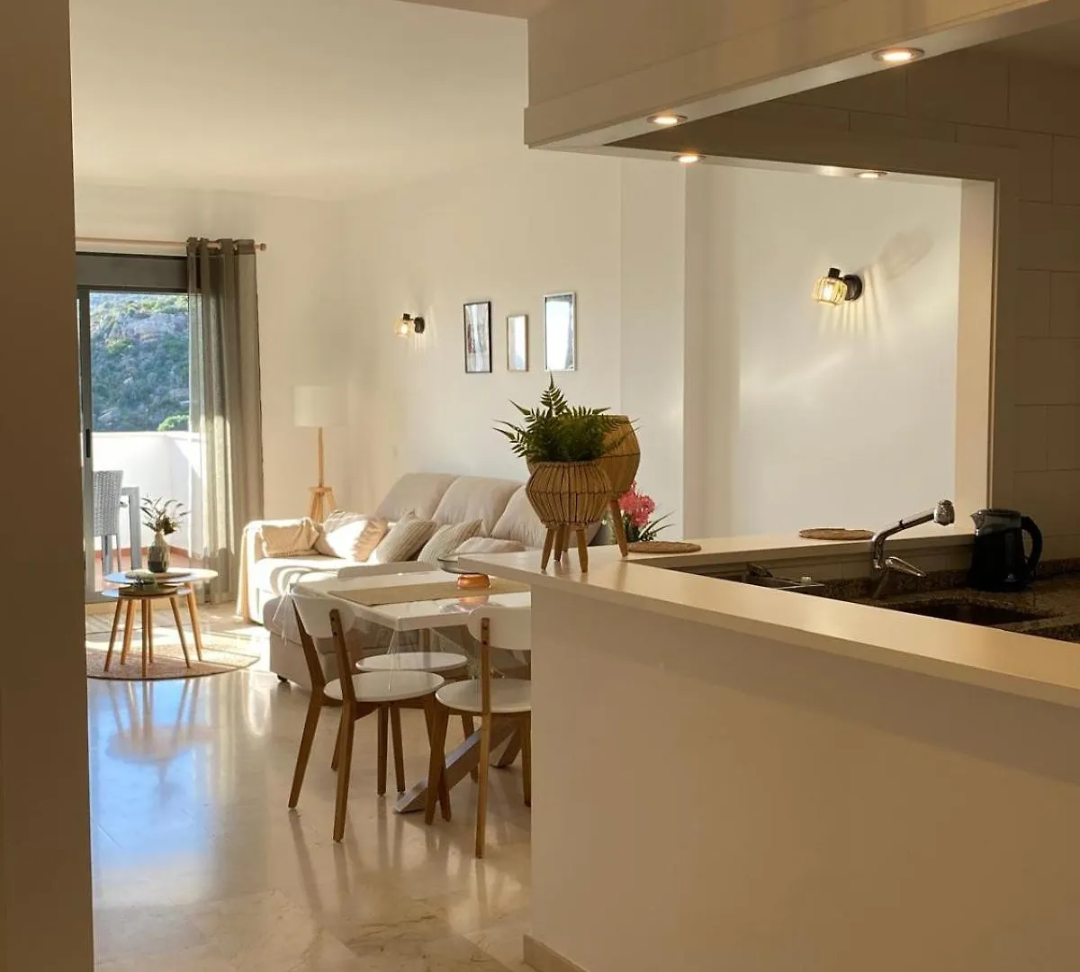 Apartment Rock Bay 2422 Splendid Sea & African Coast Views Manilva